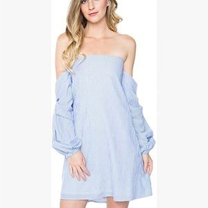 New -off shoulder long sleeve dress
